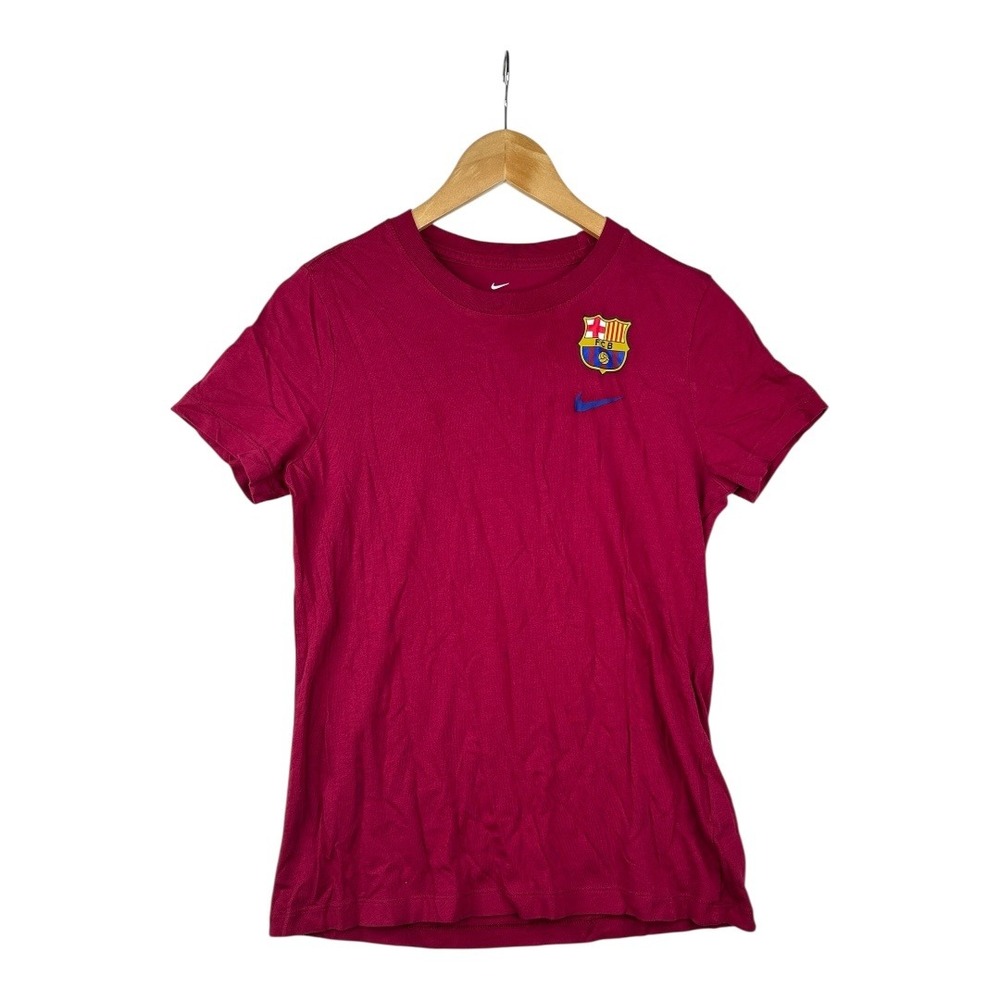 Nike Men's FCB Barcelona Crewneck Short Sleeve Shirt size Medium Red